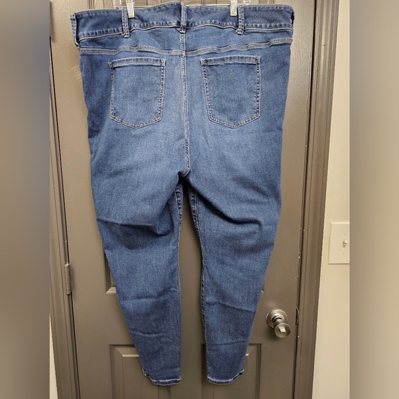 Torrid Jeggings Size 26T - Picture 2 of 3